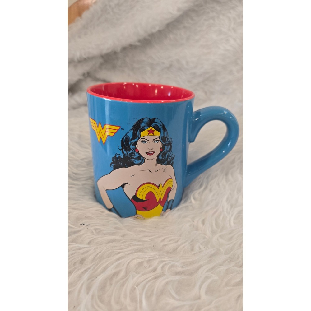 DC Comics Wonder Woman Coffee Mug 2011 Silver Buffalo Blue Red Ceramic Cup
